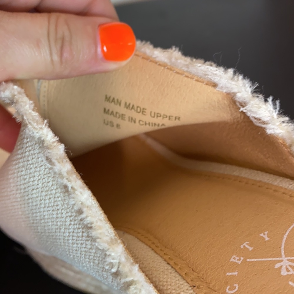 Women’s Cream Frayed Espadrille Wedge Slides - Picture 10 of 11